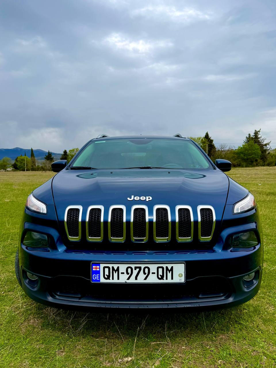 Fuel Consumption 10.5L/100KM (City) 8.5L/100KM (Highway)